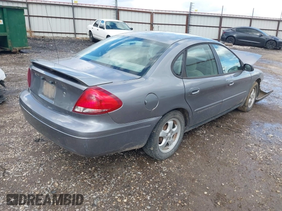 2006 Ford Taurus SE with VIN 1FAFP53U06A253233, listed as a IAAI auction lot 41695528 with 1 mi miles. Bid and sale history available at carsss.com. Image 4.