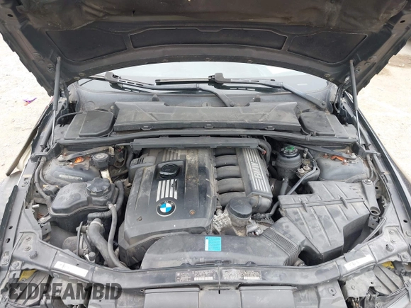 2008 BMW 3 Series 328i with VIN WBAWV13558P118800, listed as a IAAI auction lot 42204526 with Not provided miles and . Bid and sale history available at DreamBid. Image 10.
