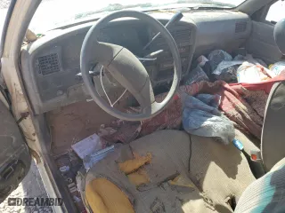 1990 Toyota 2WD Pickups DX with VIN JT4RN93P1L5010999, listed as a Copart auction lot 73386934 with 321,820 mi miles and Salvage Title. Bid and sale history available at carsss.com. Image 8.