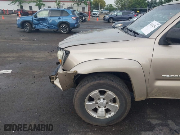 2008 Toyota Tacoma with VIN 5TEMU52N48Z472256, listed as a IAAI auction lot 42601232 with 304,330 mi miles and . Bid and sale history available at DreamBid. Image 6.