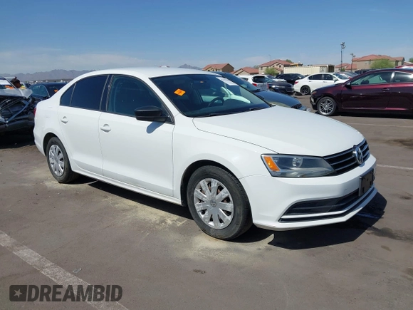2015 Volkswagen Jetta S с VIN 3VW2K7AJ1FM266410, выставлен на аукционе IAAI как лот 42353308 с пробегом 147 578 миль миль и . История ставок и продаж доступна на DreamBid. Изображение 1.
