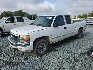 2005 GMC Sierra 1500 Work Truck z VIN 2GTEK19V051320466, wystawiony jako Copart lot #60534645 z przebiegiem 155 872 mil mil oraz Czysty tytuł • Clean title. Historia ofert i sprzedaży dostępna na DreamBid. Obrazek 1.