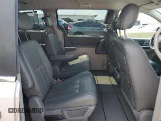 2008 Chrysler Town & Country Touring with VIN 2A8HR54P78R817277, listed as a Copart auction lot 60281205 with 141,380 mi miles and Salvage title. Bid and sale history available at DreamBid. Image 11.