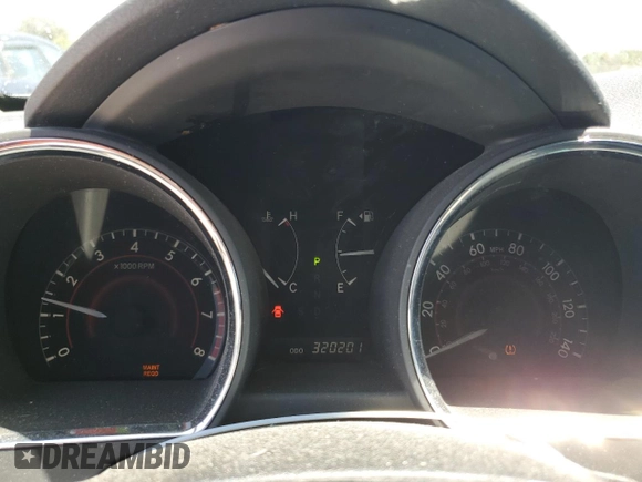 2010 Toyota Highlander with VIN 5TDZK3EH4AS010062, listed as a Copart auction lot 62936505 with 320,201 mi miles and Salvage title. Bid and sale history available at DreamBid. Image 9.