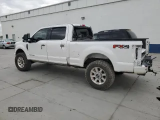 2017 Ford F-250 Lariat with VIN 1FT7W2BT6HED83358, listed as a Copart auction lot 55566865 with 140,578 mi miles and Salvage title. Bid and sale history available at DreamBid. Image 2.