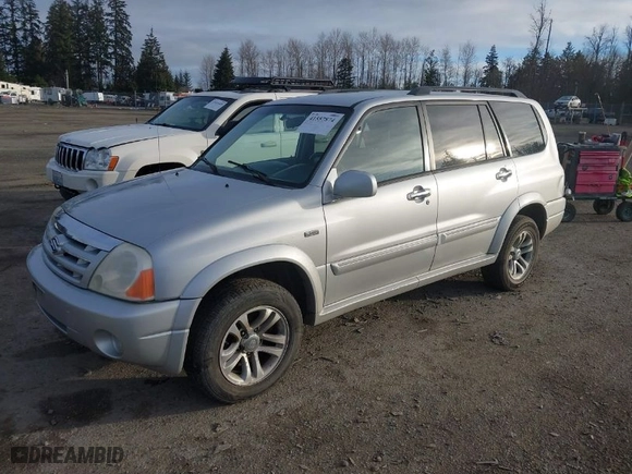 2006 Suzuki XL-7 Touring with VIN JS3TX92V564107814, listed as a IAAI auction lot 41557874 with 232,114 mi miles. Bid and sale history available at carsss.com. Image 2.