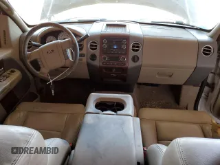 2008 Ford F-150 XL с VIN 1FTPX12V38FB82004, выставлен на аукционе Copart как лот 57708935 с пробегом 229 759 миль миль и Чистый • Clean title. История ставок и продаж доступна на DreamBid. Изображение 8.