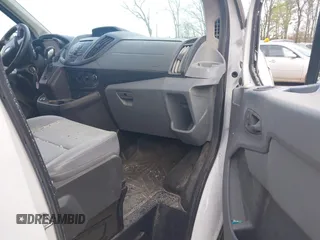 2019 Ford Transit with VIN 1FTYE2CM3KKB32479, listed as a IAAI auction lot 39073951 with Not Provided miles. Bid and sale history available at carsss.com. Image 5.