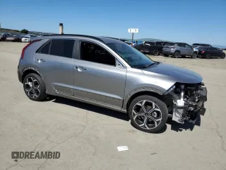 2024 Kia Niro EX Touring with VIN KNDCR3LE5R5171886, listed as a Copart auction lot 50422965 with 31,749 mi miles and Salvage Title. Bid and sale history available at carsss.com. Image 4.
