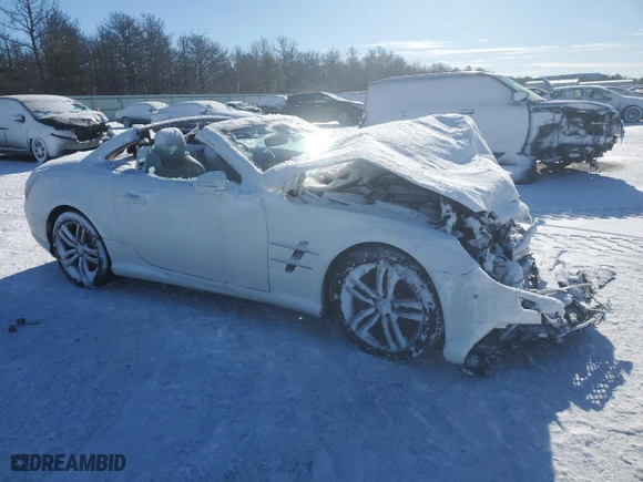 2013 Mercedes-Benz SL-Class SL 550 with VIN WDDJK7DA1DF010670, listed as a Copart auction lot 87240764 with 0 mi miles and Salvage Title. Bid and sale history available at carsss.com. Image 4.