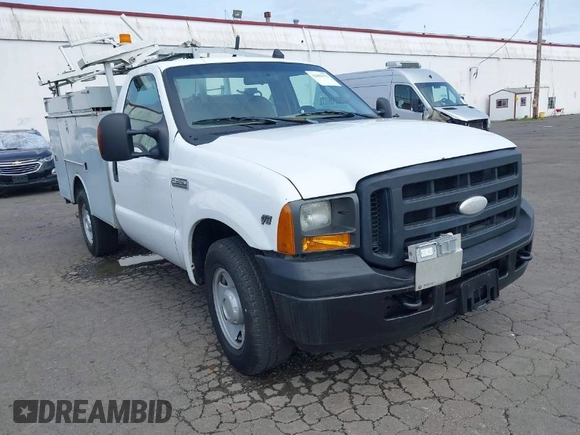 2006 Ford F-350 with VIN 1FDSF305X6EB15264, listed as a IAAI auction lot 42009579 with 97,945 mi miles and . Bid and sale history available at DreamBid. Image 1.