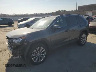 2021 Toyota RAV4 XLE Premium with VIN 2T3C1RFV8MW148173, listed as a Copart auction lot 48395945 with 61,873 mi miles and Salvage Title. Bid and sale history available at carsss.com. Image 1.