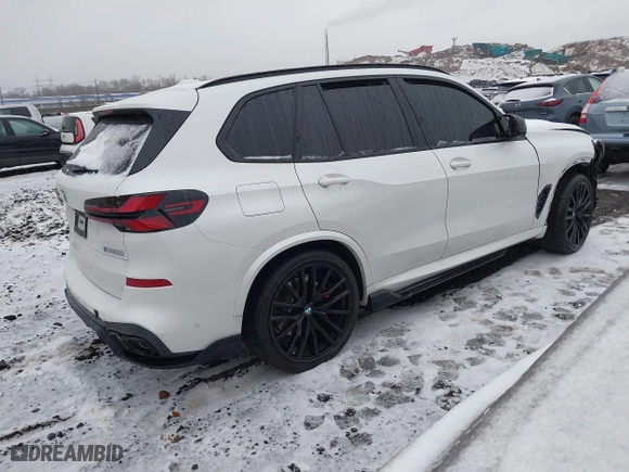 2025 BMW X5 M60i with VIN 5UX33EU03S9X72579, listed as a IAAI auction lot 41502125 with 7,167 mi miles. Bid and sale history available at carsss.com. Image 4.