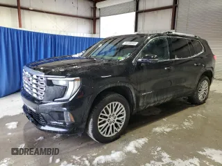 2024 GMC Acadia FWD Denali z VIN 1GKENLKS2RJ206438, wystawiony jako Copart lot #44308945 z przebiegiem 2869 mil mil oraz Szkoda całkowita • Salvage title. Historia ofert i sprzedaży dostępna na DreamBid. Obrazek 1.