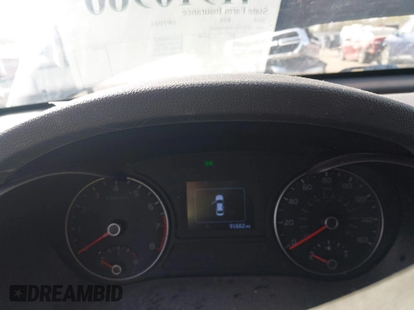 2016 Kia Optima LX with VIN 5XXGT4L35GG039310, listed as a IAAI auction lot 41910960 with 91,662 mi miles. Bid and sale history available at carsss.com. Image 7.