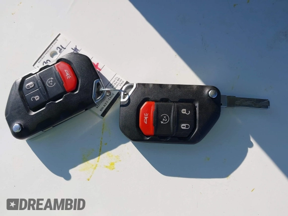 2021 Jeep Wrangler Unlimited Sahara with VIN 1C4JJXP62MW826470, listed as a IAAI auction lot 41651709 with 44,677 mi miles and . Bid and sale history available at DreamBid. Image 11.