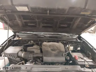 2020 Toyota Tacoma 4WD SR5 with VIN 3TMCZ5AN9LM355230, listed as a IAAI auction lot 41240351 with 122,164 mi miles. Bid and sale history available at carsss.com. Image 10.
