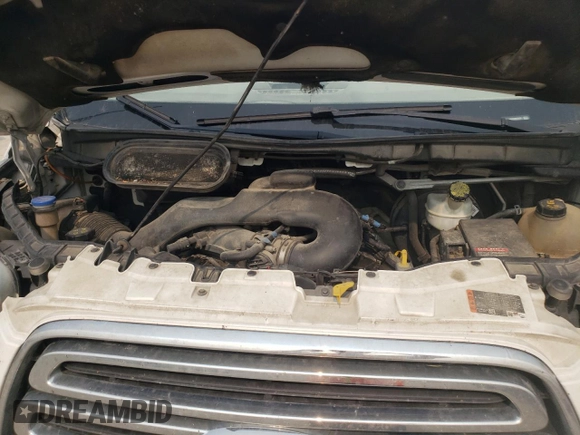 2015 Ford Transit Cargo with VIN 1FTNR1ZM6FKB03203, listed as a Copart auction lot 52717225 with 230,136 mi miles and Salvage title. Bid and sale history available at DreamBid. Image 12.