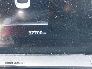 2024 Kia Telluride LX z VIN 5XYP24GC6RG482724, wystawiony jako IAAI lot #41806081 z przebiegiem 37 700 mil mil oraz . Historia ofert i sprzedaży dostępna na DreamBid. Obrazek 7.
