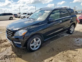 2015 Mercedes-Benz M 350 z VIN 4JGDA5JB9FA610926, wystawiony jako Copart lot #56190105 z przebiegiem 73 206 mil mil oraz Szkoda całkowita • Salvage title. Historia ofert i sprzedaży dostępna na DreamBid. Obrazek 1.