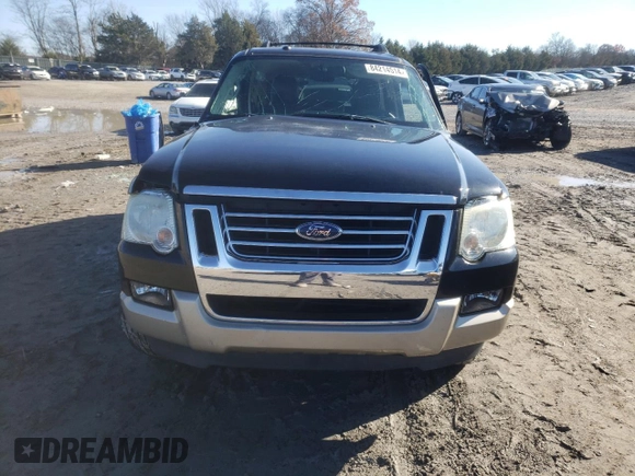 2009 Ford Explorer Eddie Bauer z VIN 1FMEU64E69UA17891, wystawiony jako Copart lot #84214514 z przebiegiem 179 380 mil mil oraz Szkoda całkowita • Salvage title. Historia ofert i sprzedaży dostępna na DreamBid. Obrazek 5.