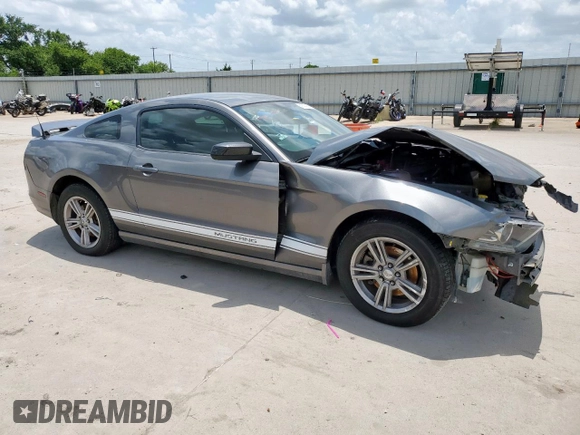 2014 Ford Mustang V6 with VIN 1ZVBP8AM3E5224293, listed as a Copart auction lot 61583305 with Not provided miles and Salvage title. Bid and sale history available at DreamBid. Image 4.
