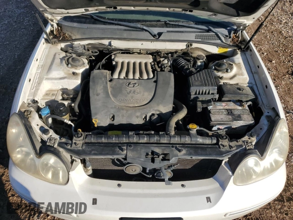 2004 Hyundai Sonata GLS with VIN KMHWF35H34A983566, listed as a Copart auction lot 78073804 with 166,756 mi miles and Clean Title. Bid and sale history available at carsss.com. Image 11.