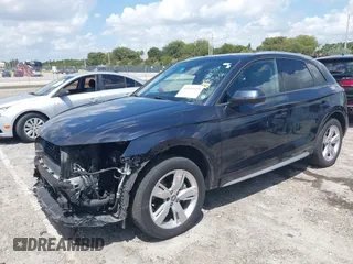 2018 Audi Q5 Premium with VIN WA1ANAFY7J2087419, listed as a IAAI auction lot 41931235 with 73,199 mi miles. Bid and sale history available at carsss.com. Image 2.