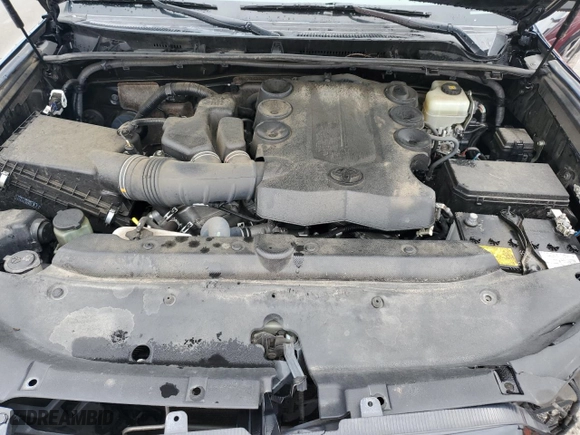 2020 Toyota 4Runner SR5 with VIN JTEBU5JR6L5738122, listed as a Copart auction lot 50733015 with 110,755 mi miles and Salvage Title. Bid and sale history available at carsss.com. Image 12.