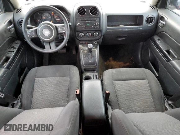 2017 Jeep Patriot Sport z VIN 1C4NJPBB1HD121232, wystawiony jako Copart lot #57845915 z przebiegiem 89 234 mil mil oraz Czysty tytuł • Clean title. Historia ofert i sprzedaży dostępna na DreamBid. Obrazek 8.