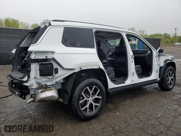 2023 Jeep Grand Cherokee Limited z VIN 1C4RJKBG3P8751891, wystawiony jako Copart lot #55732425 z przebiegiem Nie podano mil oraz Nie do naprawy • Non repairable. Historia ofert i sprzedaży dostępna na DreamBid. Obrazek 3.