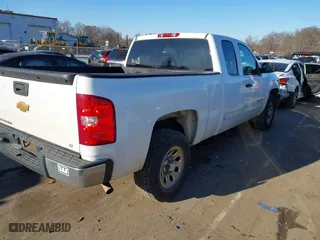 2013 Chevrolet Silverado 1500 LT with VIN 1GCRCSEA4DZ325537, listed as a IAAI auction lot 41405635 with 182,285 mi miles. Bid and sale history available at carsss.com. Image 4.