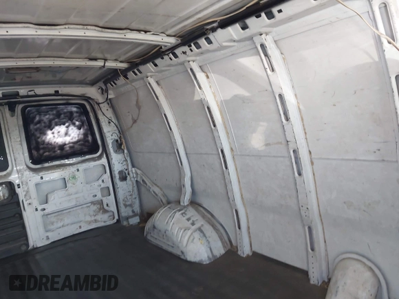 2005 Chevrolet Express Cargo with VIN 1GCFG15X851240707, listed as a IAAI auction lot 42789027 with 345,871 mi miles and . Bid and sale history available at DreamBid. Image 8.