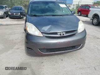 2009 Toyota Sienna XLE with VIN 5TDZK22C99S263134, listed as a IAAI auction lot 42427811 with 171,417 mi miles and . Bid and sale history available at DreamBid. Image 6.