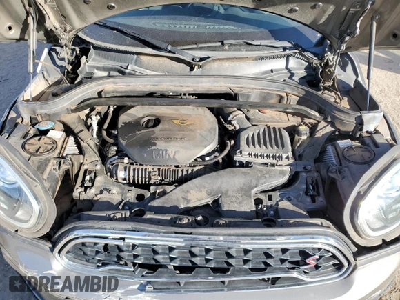 2017 MINI Countryman Cooper S with VIN WMZYT5C38H3D79260, listed as a Copart auction lot 86428984 with 110,407 mi miles and Salvage title. Bid and sale history available at DreamBid. Image 13.