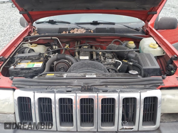 1998 Jeep Grand Cherokee Laredo with VIN 1J4GZ58S6WC104114, listed as a Copart auction lot 84232604 with 0 mi miles and Salvage Title. Bid and sale history available at carsss.com. Image 13.