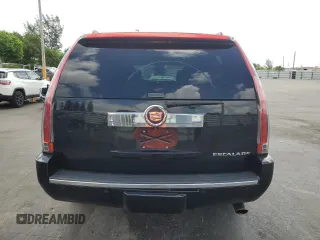 2014 Cadillac Escalade ESV Luxury z VIN 1GYS4HEF8ER211646, wystawiony jako Copart lot #61066035 z przebiegiem 218 137 mil mil oraz Czysty tytuł • Clean title. Historia ofert i sprzedaży dostępna na DreamBid. Obrazek 6.