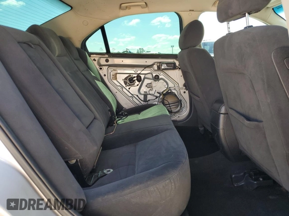 2007 Mercury Milan with VIN 3MEHM07Z27R620031, listed as a Copart auction lot 56409715 with 197,418 mi miles and Salvage title. Bid and sale history available at DreamBid. Image 10.