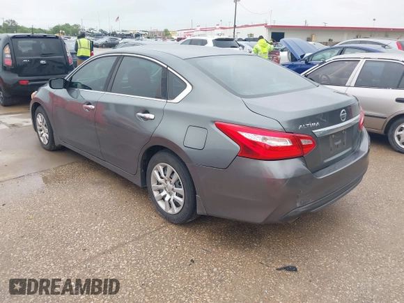 2016 Nissan Altima S with VIN 1N4AL3AP9GN332577, listed as a IAAI auction lot 41963356 with 118,979 mi miles and . Bid and sale history available at DreamBid. Image 3.