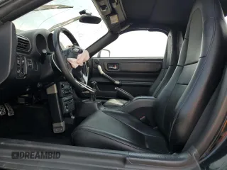 2000 Toyota MR2 z VIN JTDFR3200Y0006035, wystawiony jako Copart lot #56325275 z przebiegiem 143 879 mil mil oraz Szkoda całkowita • Salvage title. Historia ofert i sprzedaży dostępna na DreamBid. Obrazek 7.