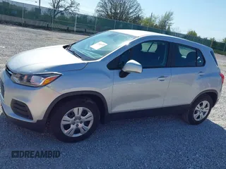 2017 Chevrolet Trax LS with VIN 3GNCJKSBXHL232986, listed as a IAAI auction lot 41986918 with 121,094 mi miles. Bid and sale history available at carsss.com. Image 14.