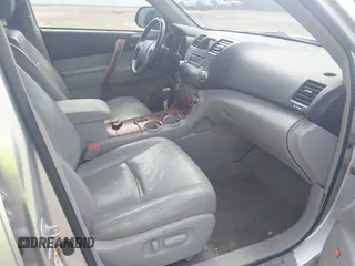 2010 Toyota Highlander Limited with VIN 5TDDK3EH1AS038315, listed as a IAAI auction lot 42480578 with 245,280 mi miles and . Bid and sale history available at DreamBid. Image 5.
