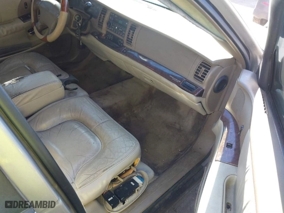 2004 Buick Park Avenue with VIN 1G4CW54K644125809, listed as a IAAI auction lot 41680718 with 1 mi miles. Bid and sale history available at carsss.com. Image 5.