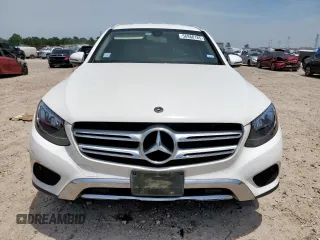 2019 Mercedes-Benz GLC 300 z VIN WDC0G4JB1K1004858, wystawiony jako Copart lot #56988185 z przebiegiem 46 328 mil mil oraz Szkoda całkowita • Salvage title. Historia ofert i sprzedaży dostępna na DreamBid. Obrazek 5.