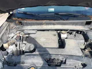 2013 Nissan Pathfinder SV with VIN 5N1AR2MM4DC638755, listed as a IAAI auction lot 41449873 with 237,126 mi miles. Bid and sale history available at carsss.com. Image 10.