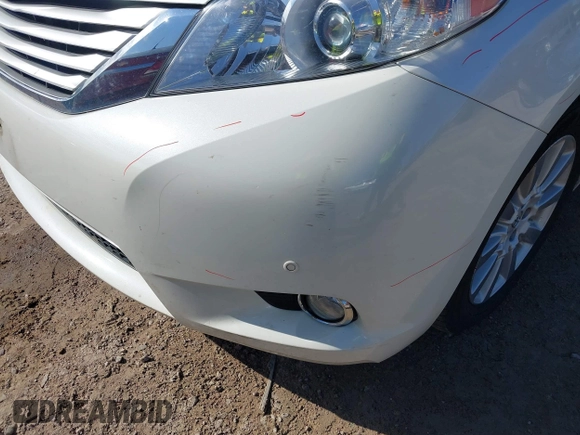 2014 Toyota Sienna Ltd with VIN 5TDDK3DC0ES090160, listed as a IAAI auction lot 41763998 with 160,508 mi miles. Bid and sale history available at carsss.com. Image 21.