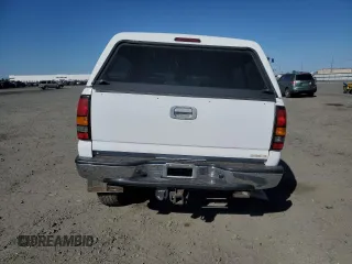 2005 GMC Sierra 1500 with VIN 1GTHC29215E161722, listed as a Copart auction lot 53283965 with 112,857 mi miles and Salvage Title. Bid and sale history available at DreamBid. Image 6.
