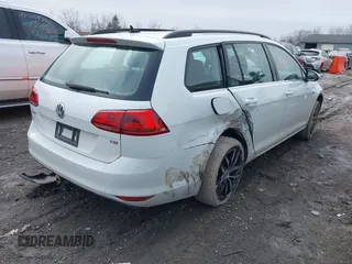 2016 Volkswagen Golf SportWagen TSI S with VIN 3VWC17AU3GM521884, listed as a IAAI auction lot 41706068 with 68,560 mi miles. Bid and sale history available at carsss.com. Image 4.