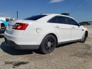 2014 Ford Police Interceptor z VIN 1FAHP2MK0EG148613, wystawiony jako Copart lot #61061515 z przebiegiem 154 971 mil mil oraz Szkoda całkowita • Salvage title. Historia ofert i sprzedaży dostępna na DreamBid. Obrazek 3.