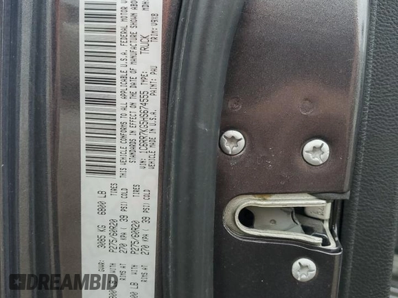 2017 Ram 1500 Express z VIN 1C6RR7KG5HS674555, wystawiony jako Copart lot #52196805 z przebiegiem 130 100 mil mil oraz Szkoda całkowita • Salvage title. Historia ofert i sprzedaży dostępna na DreamBid. Obrazek 13.